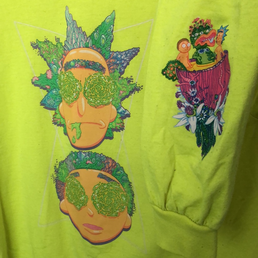 Men’s Bape shirt - Picture 4 of 5